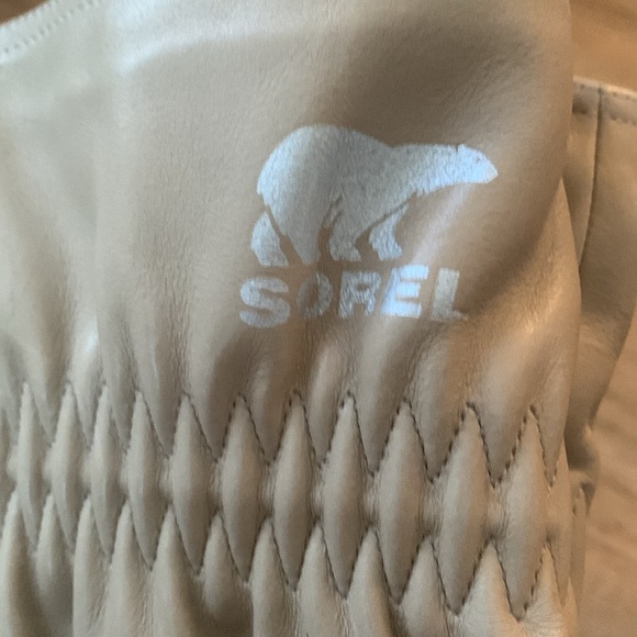 Sorel Beige Tie-up Flannel Lined Rain Boots GUC 9.5 - Picture 4 of 15